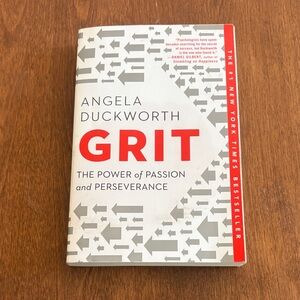 Grit by Angela Duckworth - paper cover